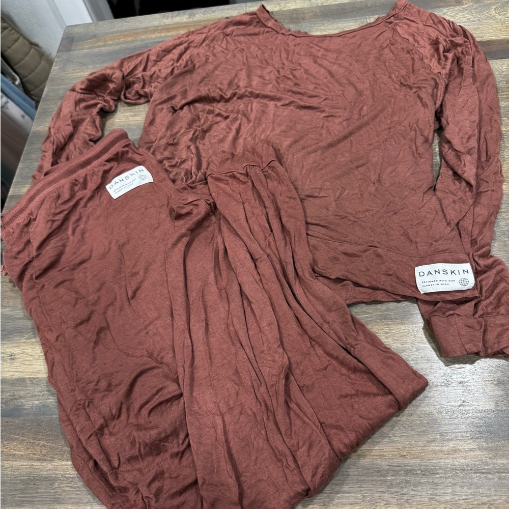 Danskin Terracotta Lounge Set